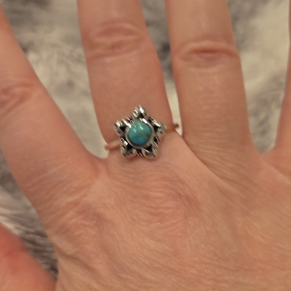 Sterling Silver Star Ring with Turquoise Stone Brand New In Box